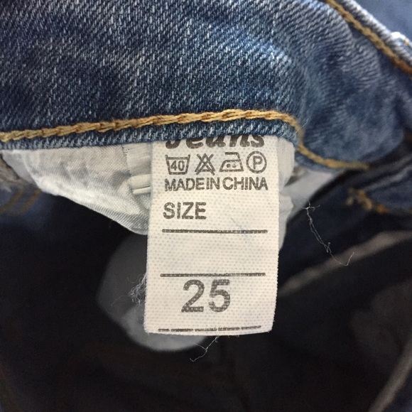 NWOT- Ladies jeans, size 25 - Picture 6 of 6